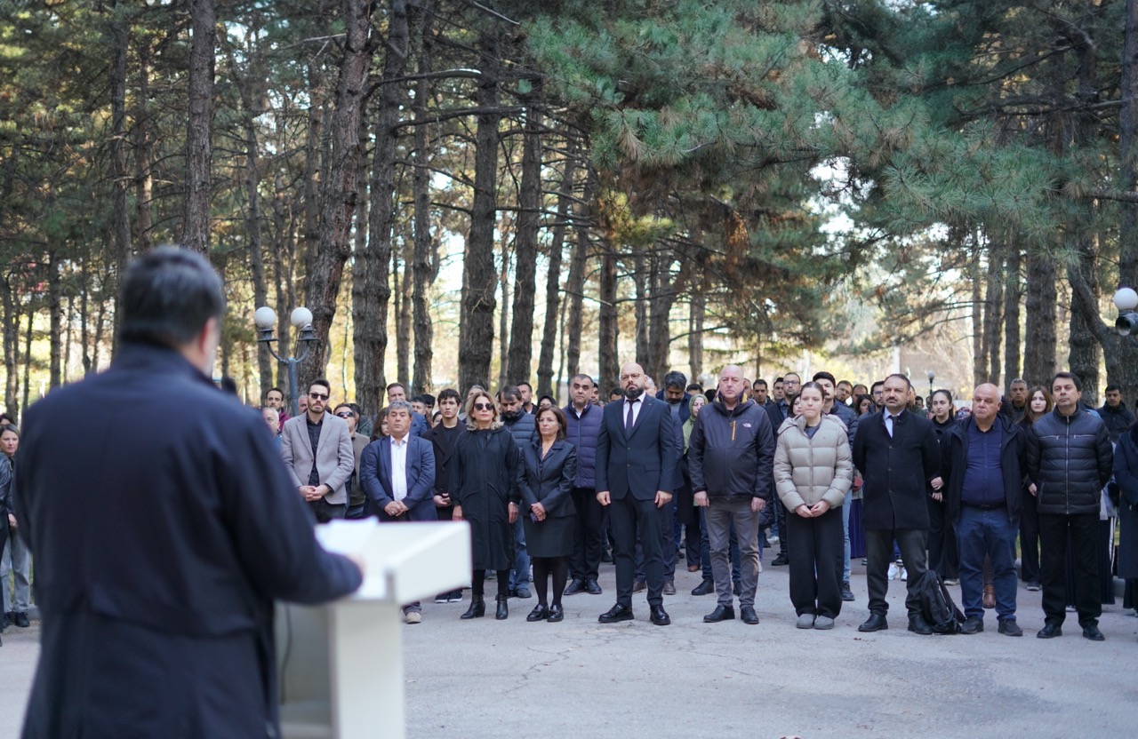 Ulu Önder Atatürk AGÜ’de de Törenle Anıldı